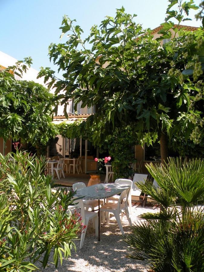 Hotel Du Parc Six-Fours-les-Plages Exterior photo